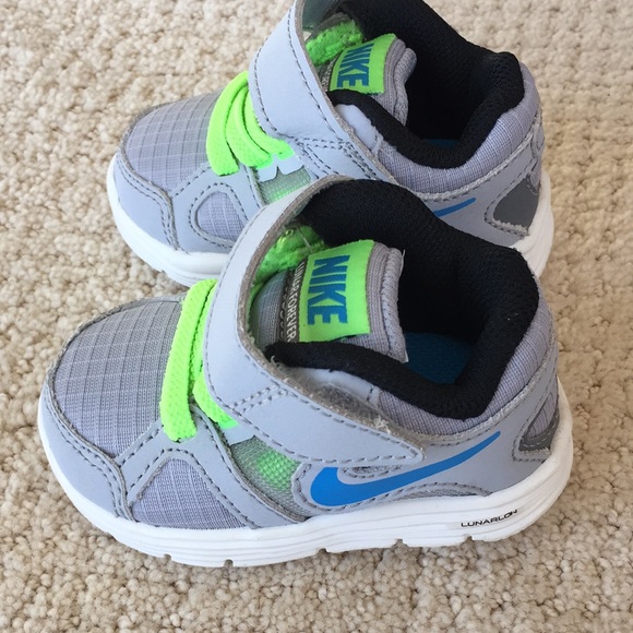 Nike Lunar Forever 2 baby shoes - Picture 3 of 11